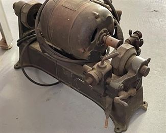 Trucut Armature Lathe 12x21x14in HxWxD