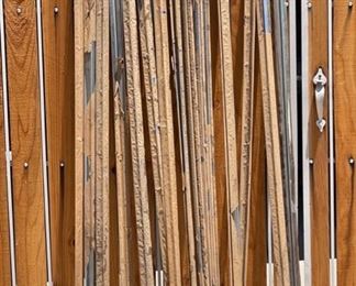 19 pc NOS 1949-52 CHEVROLET ROCKER PANEL MOULDING GM 3688947 LEFT 77in