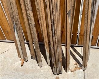 19 pc NOS 1949-52 CHEVROLET ROCKER PANEL MOULDING GM 3688947 LEFT 77in