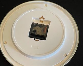 Rare Coca-Cola clock it’s a small world spring time in Atlanta 1995 10.5 inches in diameter