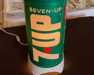 Rare 7UP The Uncola Sphere Shimmer light 13 inches tall 6 inches in diameter