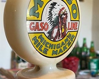 Musgo Michigan Mile Maker gasoline replica display model pump. 21.25 inches tall 6 inches in diameter