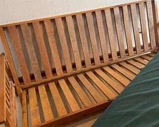 Futon Bed/Couch 82 in x 44 in x 40 in