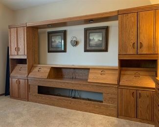 King Size Oak Wood Headboard with Built in Lighting 74x129x16 HxWxD