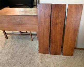 Walter of Wabash Drop Leaf Extension Dining Table 30x79x42 HxWxD