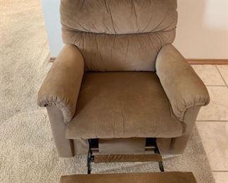 Brown Suede Lazy Boy Recliner #2 38x34x35 HxWxD