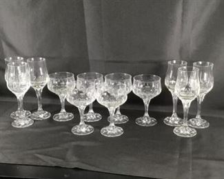 12Piece Set Ornate Thunmbprint Etched Crystal Glass Wine Glasses