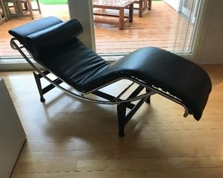 LC 4 Corbusier and Charlotte Perriand,  Jean Neret Lounge 