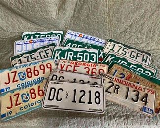 Old License Plates
Colorado (5 kinds), DC, Georgia, Indiana. 17 in lot