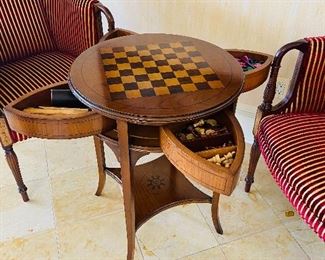 $295
ROUND WOOD CHESS / GAME TABLE WITH 4 DRAWERS
21”DIA x 28.5”H 