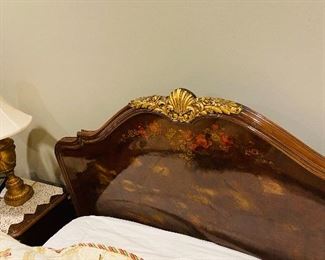 $900
ANTIQUE FRENCH FULL SIZE BEDROOM SET 
BED FRAME
80.5”L x 61” W x 50”H
2 NIGHTSTANDS 
24”W x 15”D x 25.5”H
DRESSER WITH LARGE MIRROR 
DRESSER MEASURES 39.5”L x 17”D x 29.5”H 
MIRROR MEASURES 53.5”W x 1.5”D x 80”H