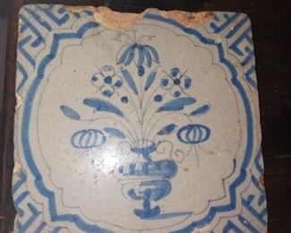 5\5 Delft tile very old 1700s 
100.00