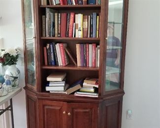 Display case / bookcase