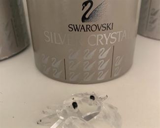#120	Swarovski 7624 crab	 $25.00 
