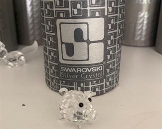 #131	Swarovski Pig 7657	 $20.00 
