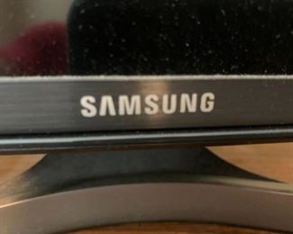 #9	Samsung 41 inch tv UN40MU6290FXZA	 $100.00 
