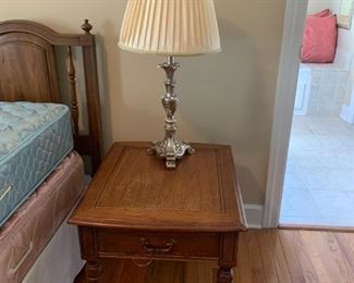 #12	Broyhill bed side table with 1 drawer (2) at 45 ea. 21.5x26x22	 $90.00 
