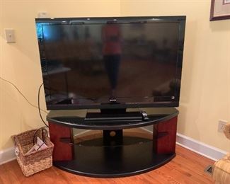 #31	2 shelf tv stand with glass shelf 51x26x20	 $60.00  SOLD
#32	Sony 51 inch  tv  bravea model kdl52s5100 	 $200.00 
