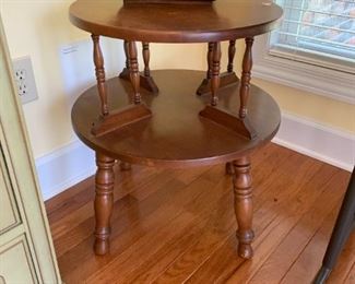 #39	2 shelf table 21 round x 22	 $45.00 
