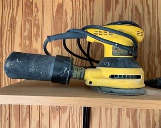 #71	DeWalt orbit sander 	 $30.00 
