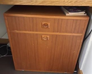 Office 3  Cabinet w Drawer