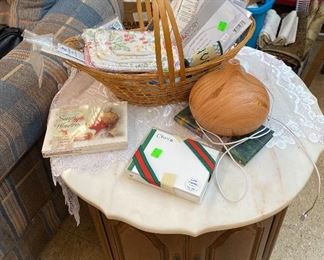 Marble Top End Table for Lamp, Assorted Small Items