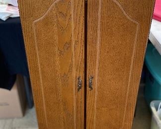 Floor Jewelry Cabinet with Mirror