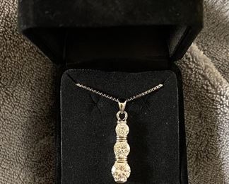 Fashion Jewelry 925 Sterling Silver CZ Pendant