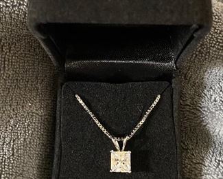 Fashion Jewelry 925 Sterling Silver CZ Pendant