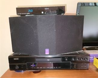 Denon DVD Audio-Video Super Audio CD Player DVD-2930CI