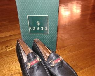Gucci Men's Loafers (Size 9.5)