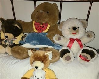 Vintage Shop Rite Scrunchy Plush