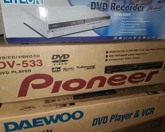 Pioneer DV-533 DVD Player