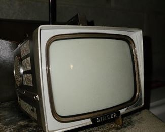 Singer Portable TV