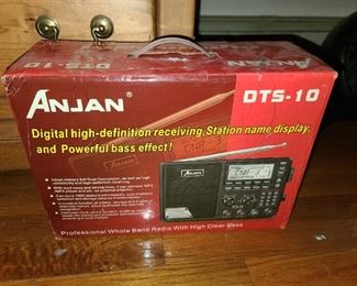 Anjan DTS-10 Radio