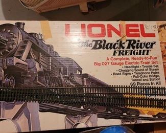 Lionel Black River Freight train set