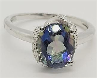 59a - Sterling Silver Gemstone & Diamond Cocktail Ring Size 7

