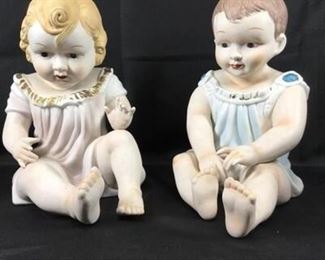 Set of 2 Porcelain Piano Baby Statue Figurines