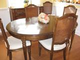 Ethan Allen Dining Table With 6 Chairs