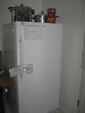 LIKE NEW FRIGIDAIRE FREEZER