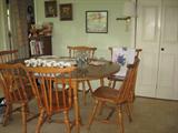 Maple Dining Table With 6 Chairs By Cochrane