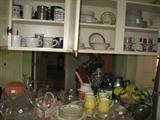 Lots Of Nice Kitchen Items