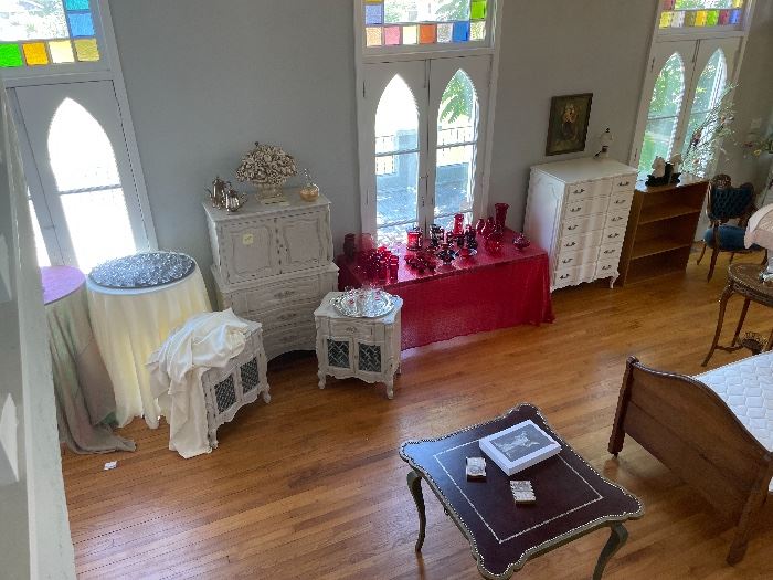 Huge Ballroom Filled with Treasures!