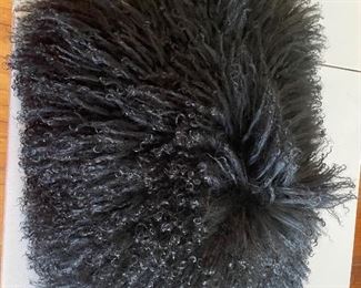 Fur pillows & blankets