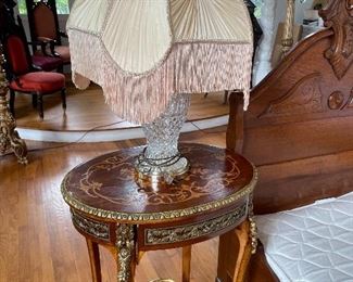 End tables with Brass