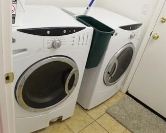 Sold-This item is listed in an online auction prior to the sale. If it sells online it will not be available. If it does not sell online it will be available at the sale.