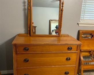 Huntley furniture 3 drawer chest with tilt mirror