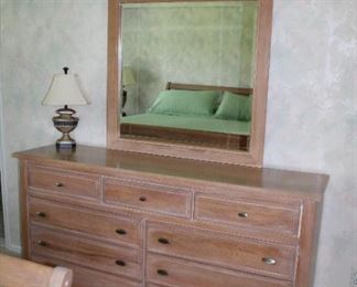VAUGHAN BASSETT DRESSER W/MIRROR