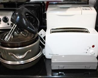 COOKWARE, SMALL APPLIANCES