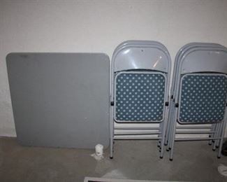CARD TABLE & 6 FOLDING CHAIRS